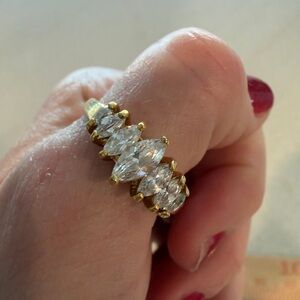 Elegant Gold and Cz Women's Ring